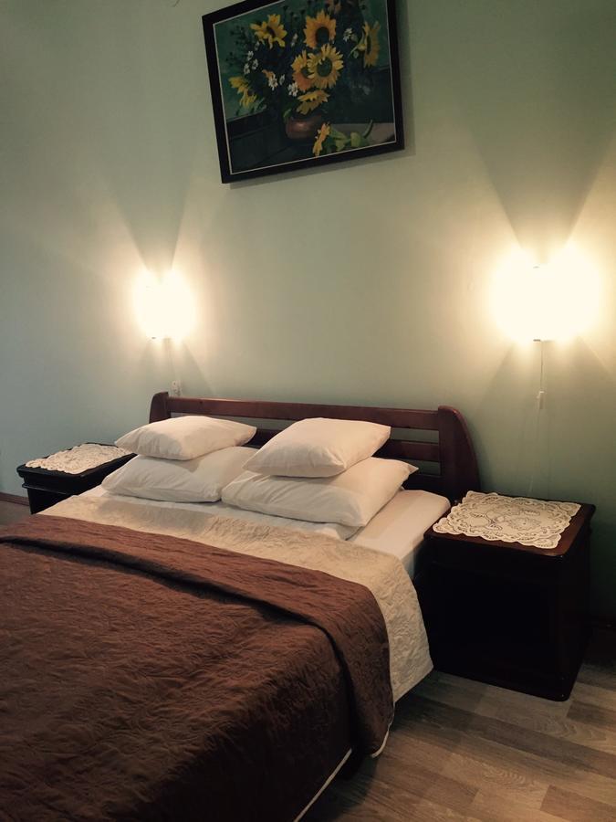Atlant Hotel Użhorod Zewnętrze zdjęcie