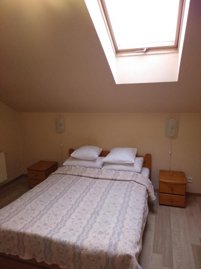 Atlant Hotel Użhorod Zewnętrze zdjęcie