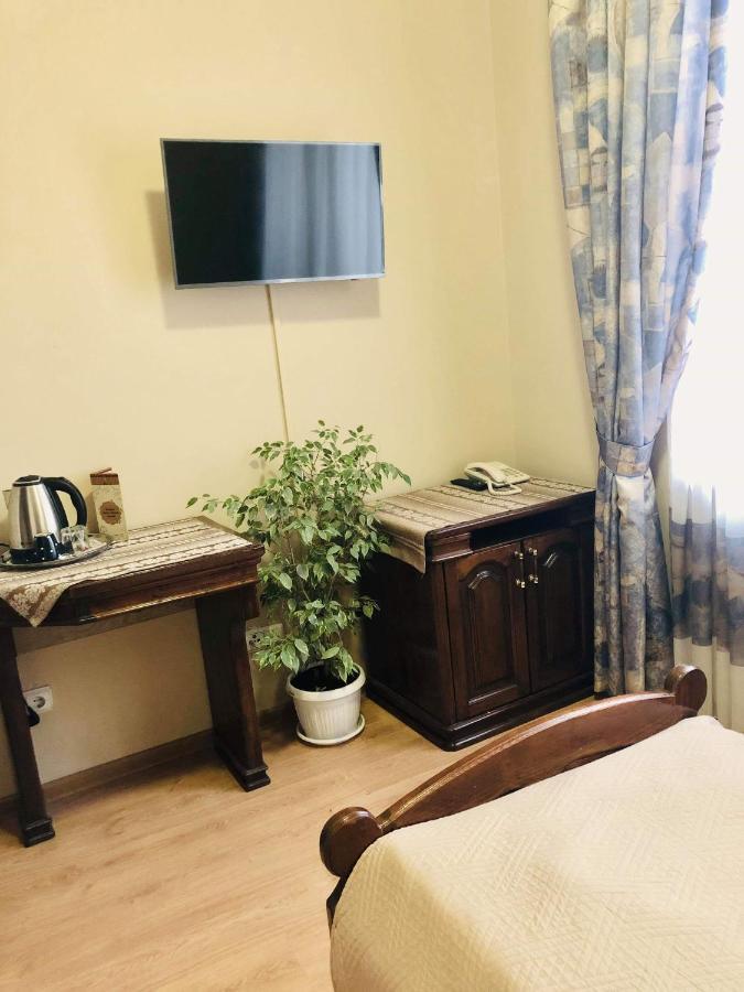 Atlant Hotel Użhorod Zewnętrze zdjęcie