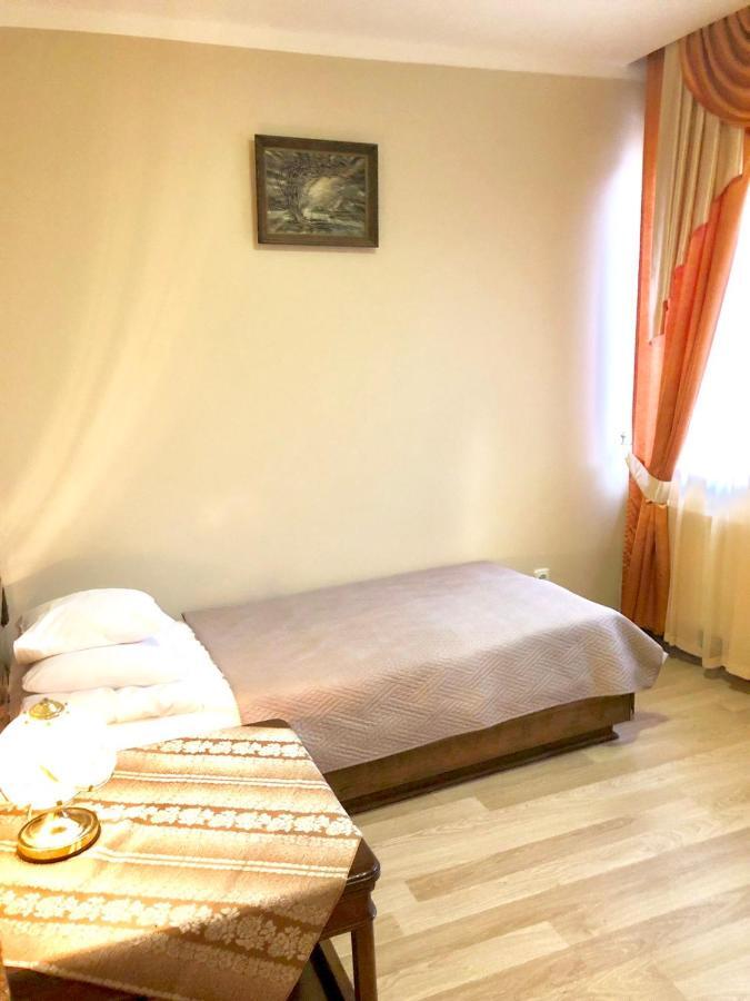 Atlant Hotel Użhorod Zewnętrze zdjęcie